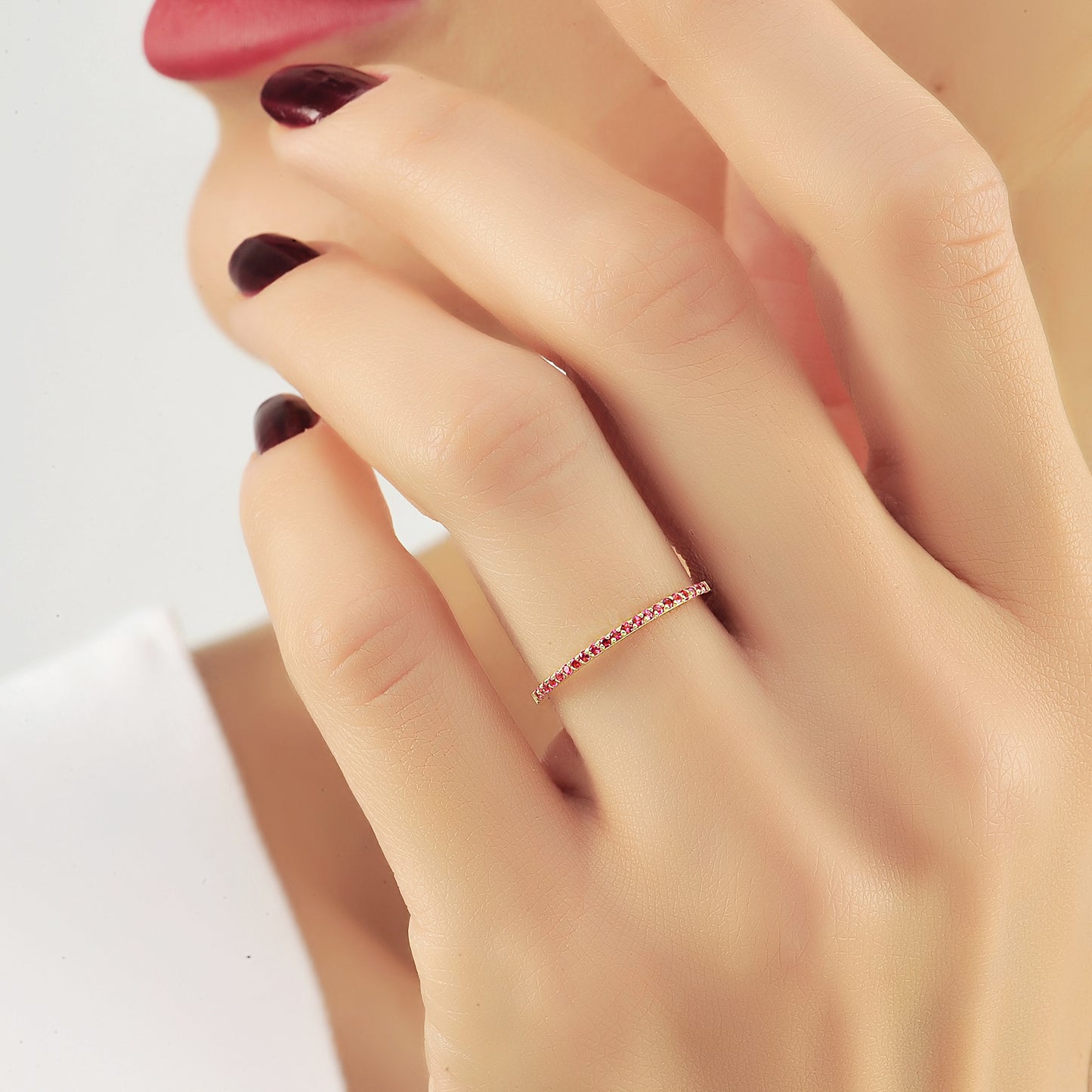 1,10 mm Rode Robijn Minimalistische Gouden Dames Ring