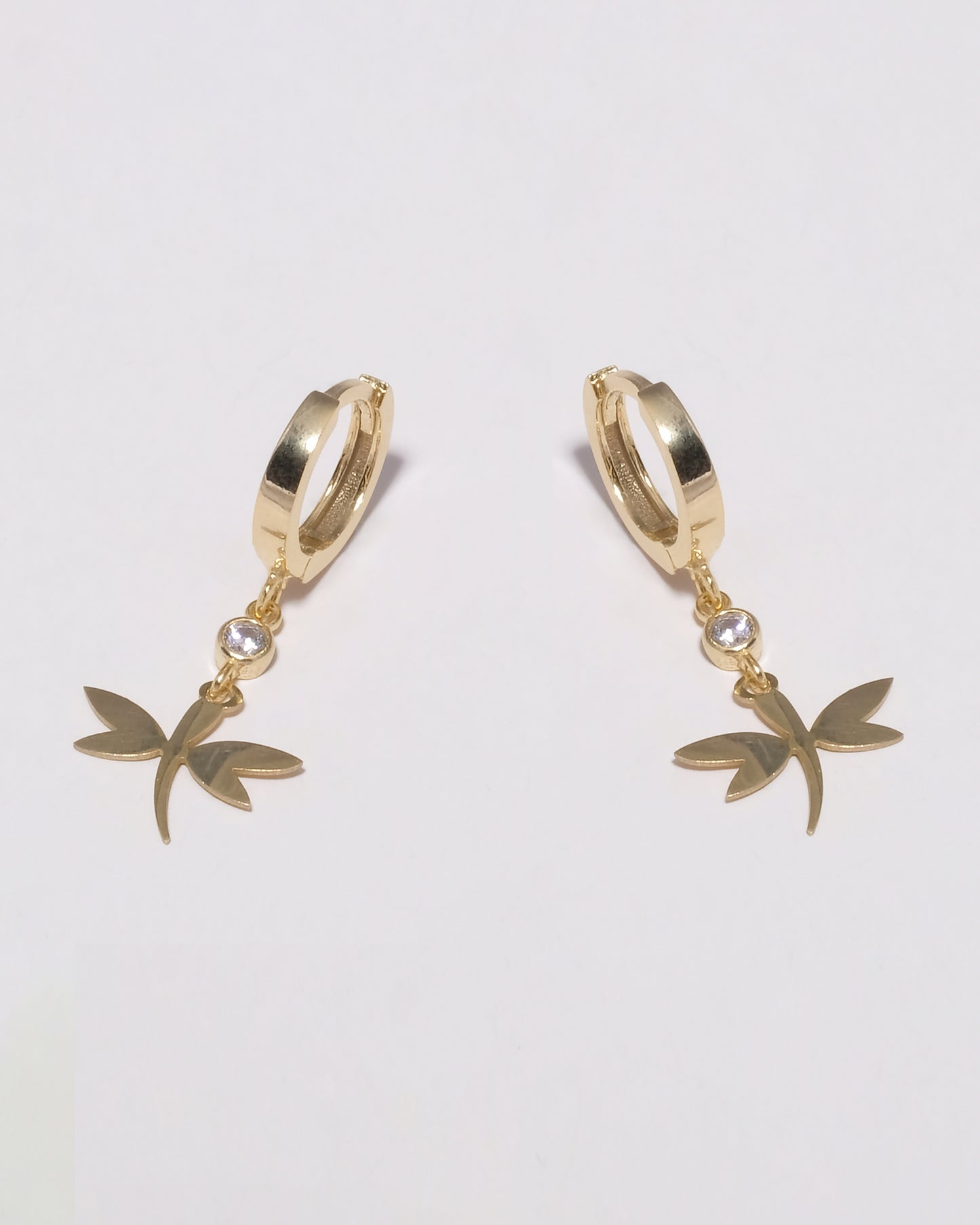 BUTTERFLY HUGGIE HOOP EARRİNGS